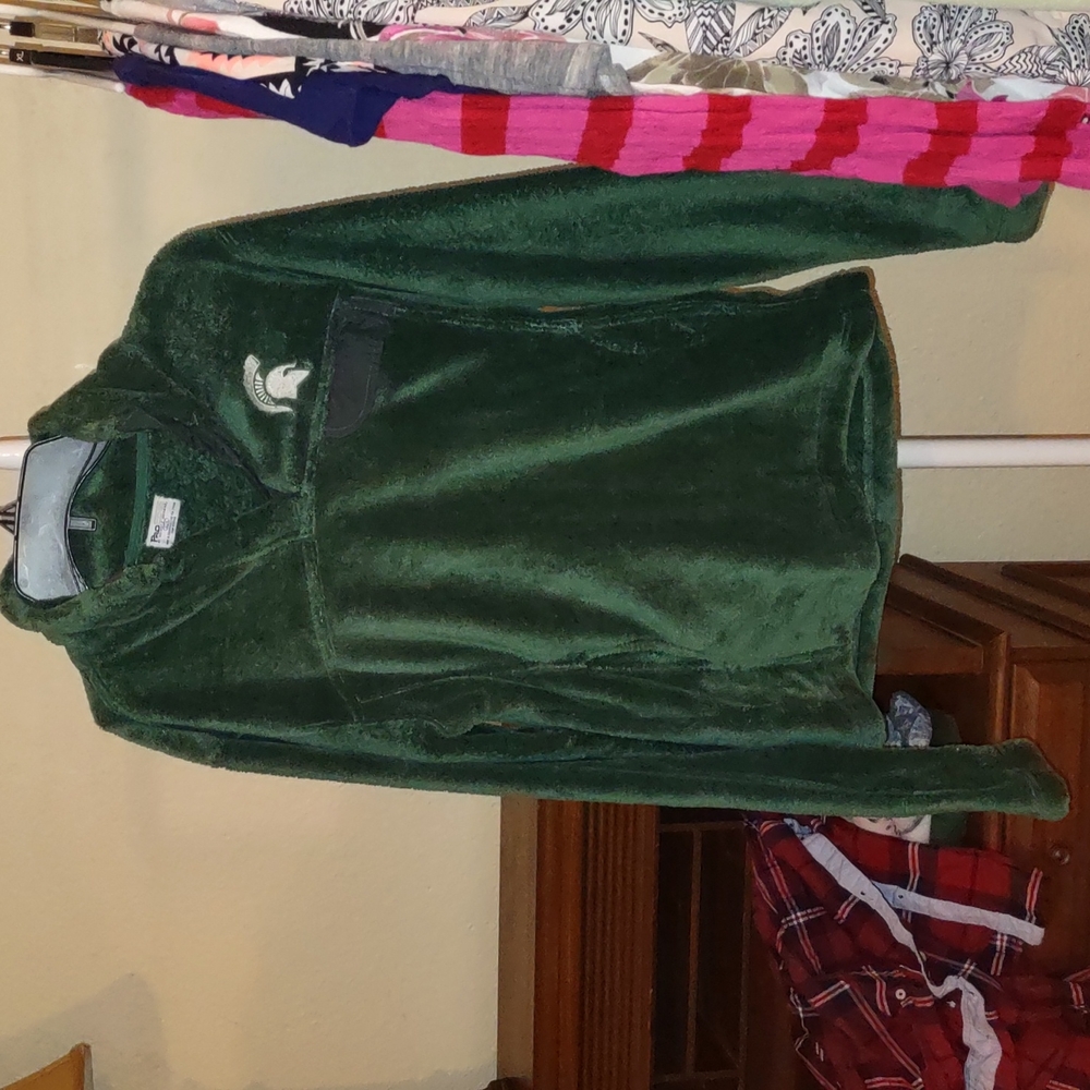 Sweater - Picture 2 of 3